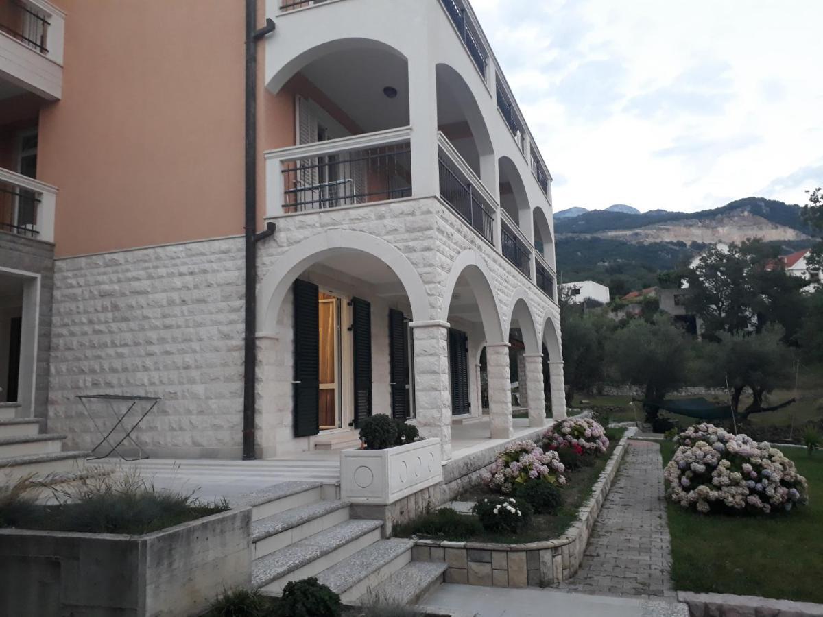 Apartmani Andrea Χέρτσεγκ Νόβι Εξωτερικό φωτογραφία